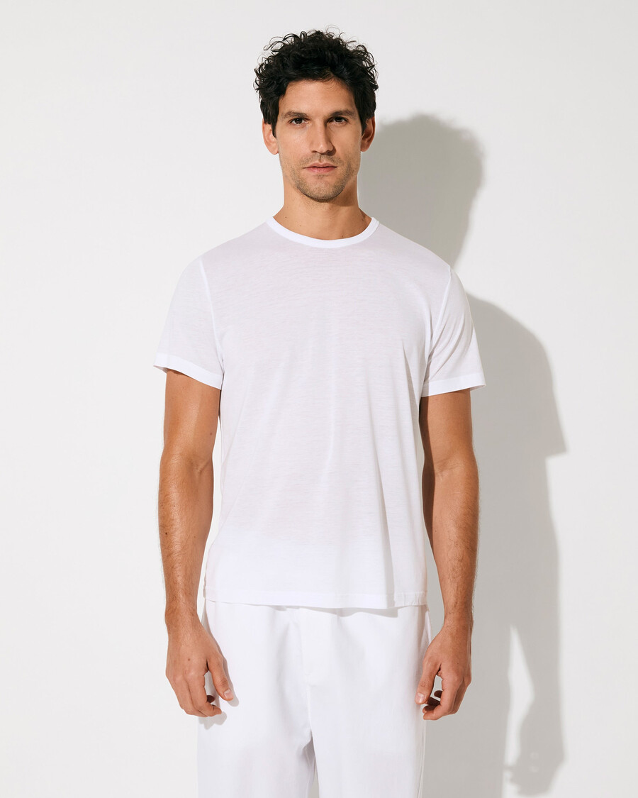 mens lightweight t-shirt in white shop now — cdlp