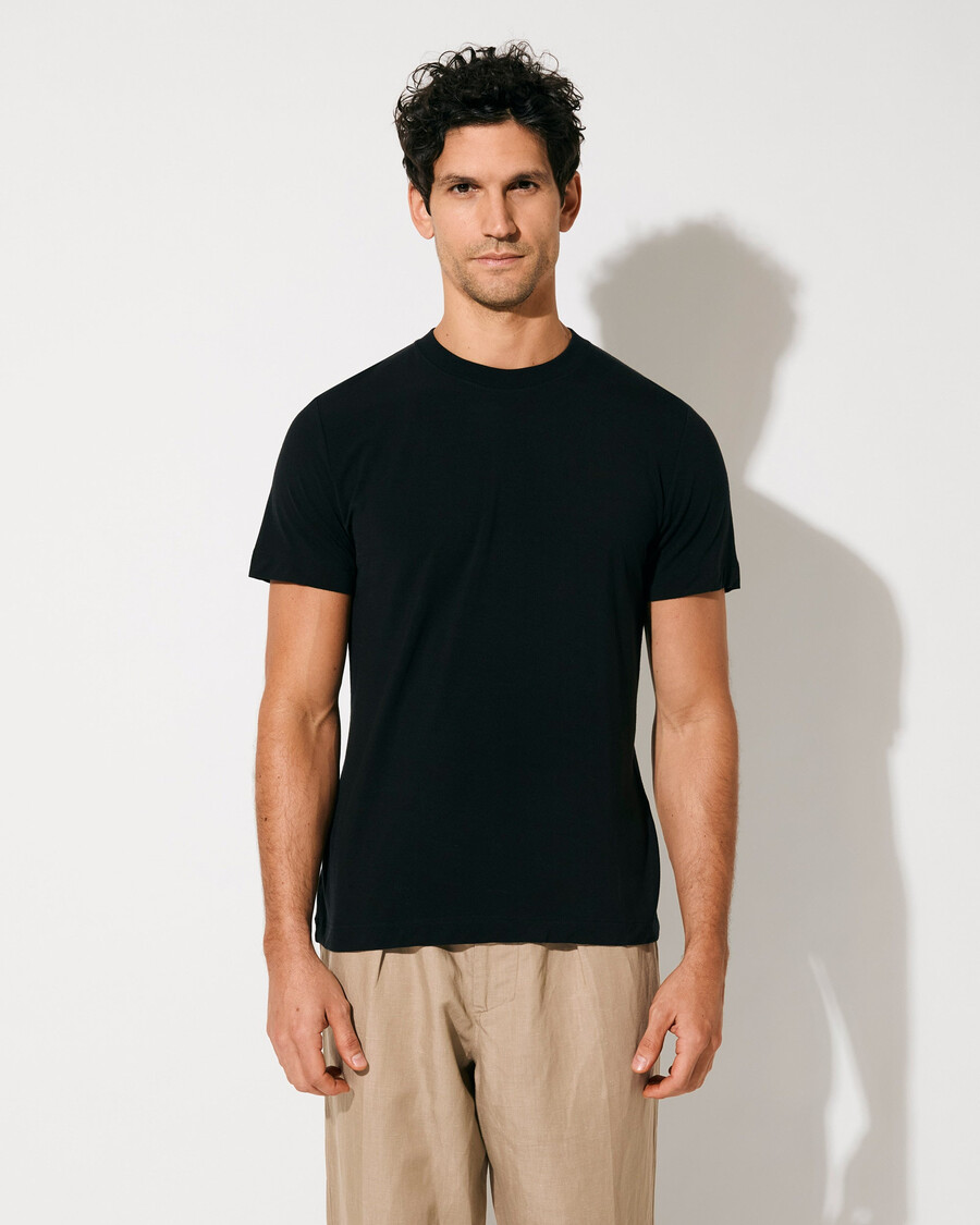 mens midweight t-shirt in black shop now — cdlp