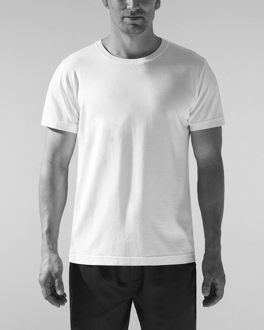 3 × mens midweight t-shirt in white shop now — cdlp
