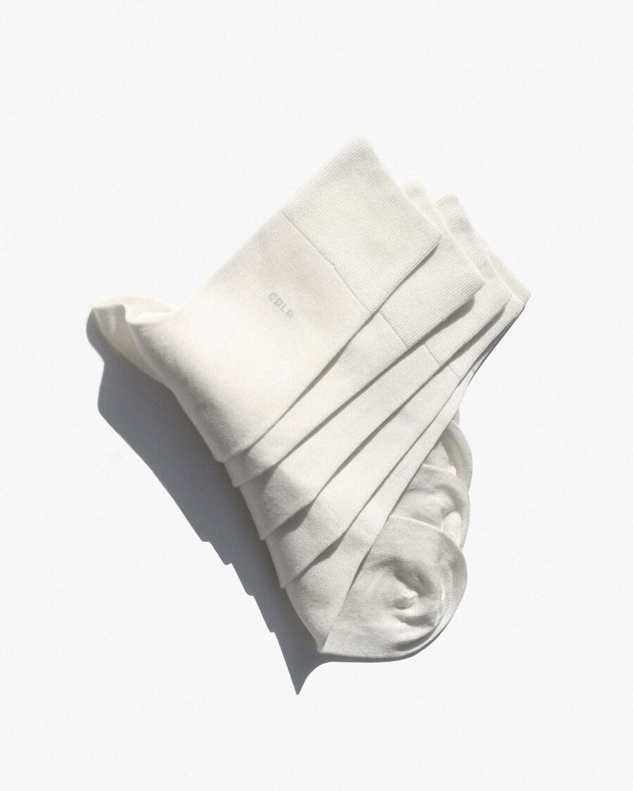 5 × mens mid length bamboo socks in white shop now — cdlp