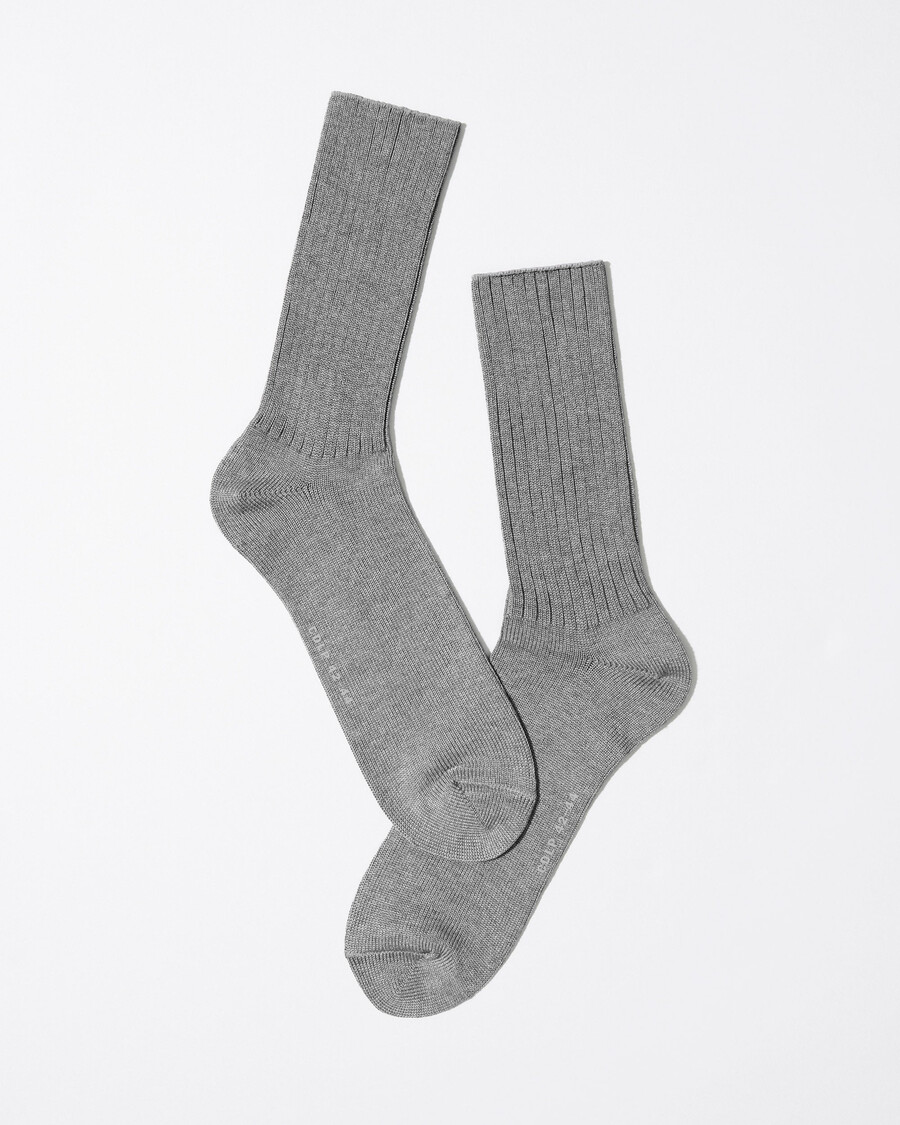 unisex mid length cotton tennis socks in grey melange shop now — cdlp