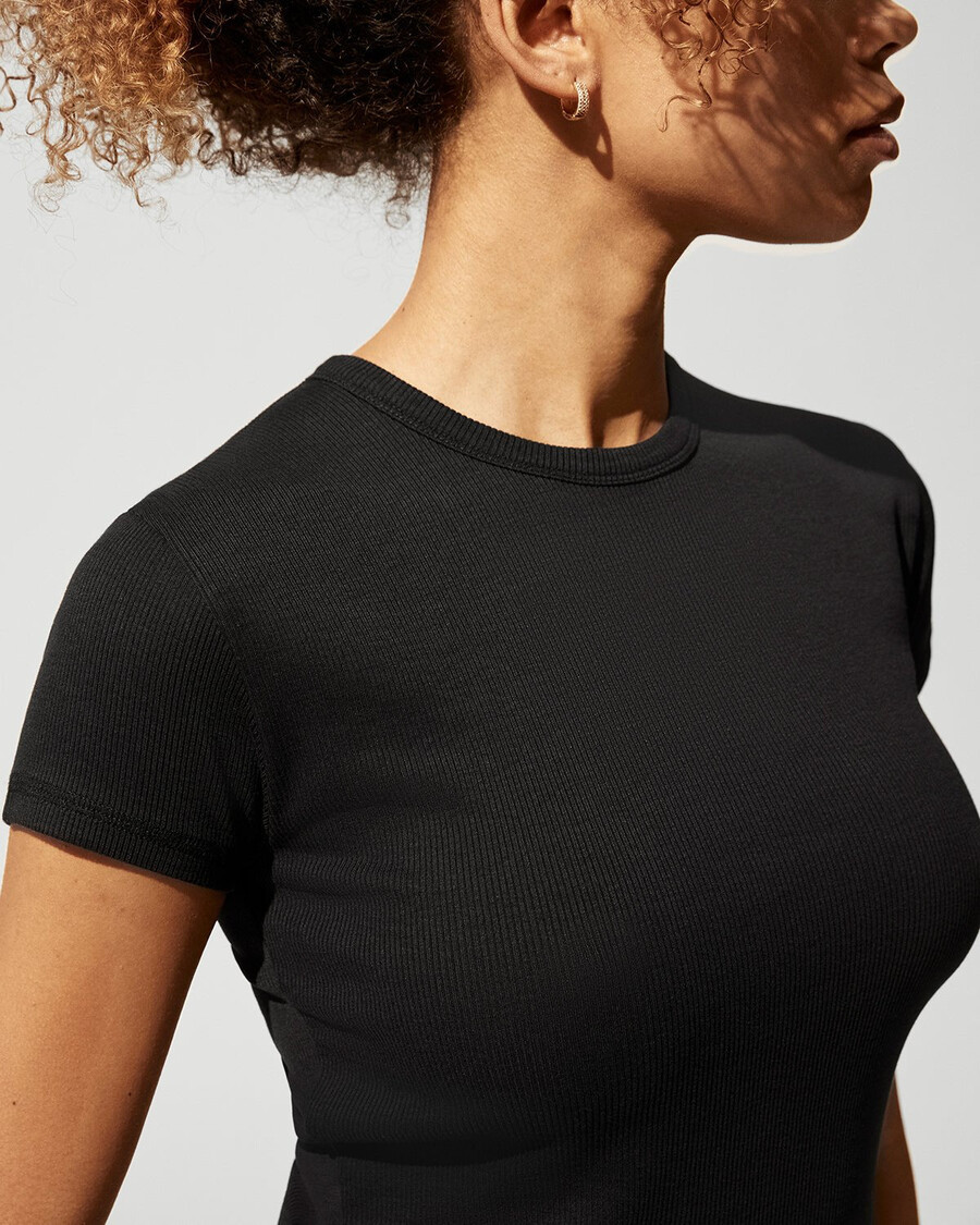 womens rib t-shirt in off black shop now — cdlp